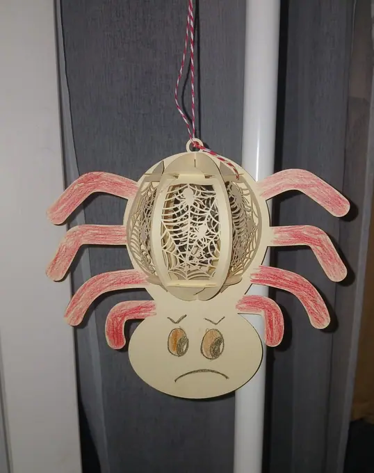 Taller de Lámpara de Araña de Halloween · Fotografía 9